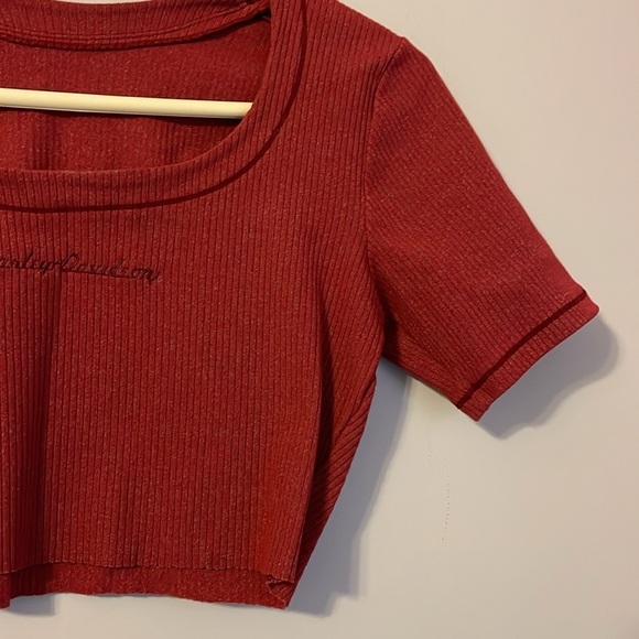 Harley Davidson Embroidered Ribbed Crop Top Maroon size M - Picture 4 of 14